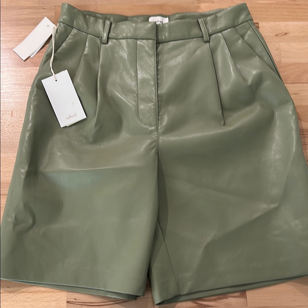 Aritzia Women’s Green Leather Shorts